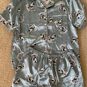 Mickey Mouse satin pajama set